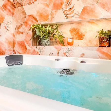 Atoumo Appartement Love Jacuzzi & Jardin Disneyland Paris Quincy-Voisins Exteriér fotografie